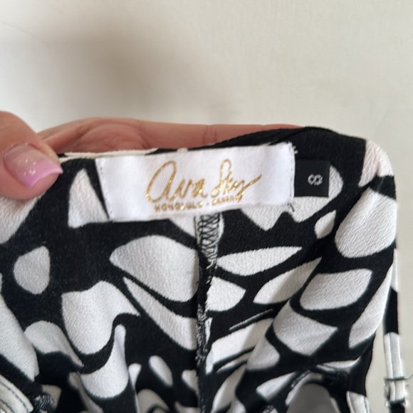 Ava Sky Jumpsuit - Picture 3 of 3